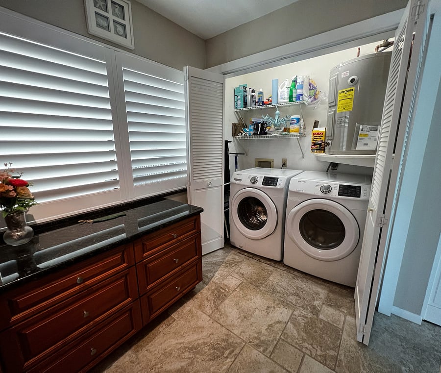Full sized washer and dryer closet in the unit.