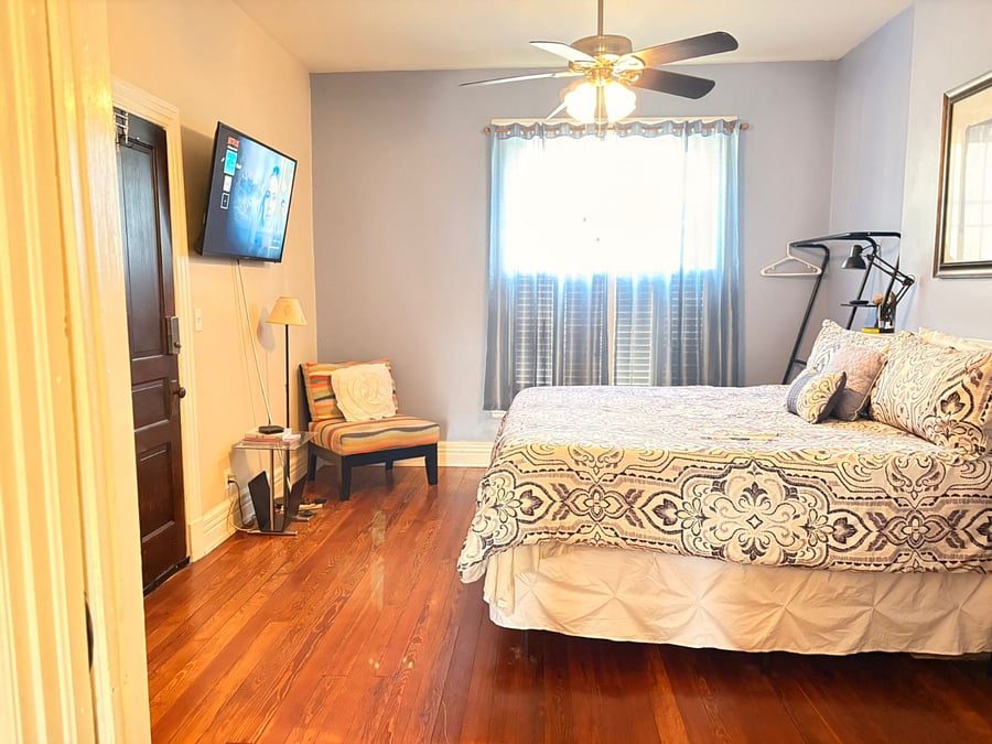 Furnished Finder property 998710_1 photo 13