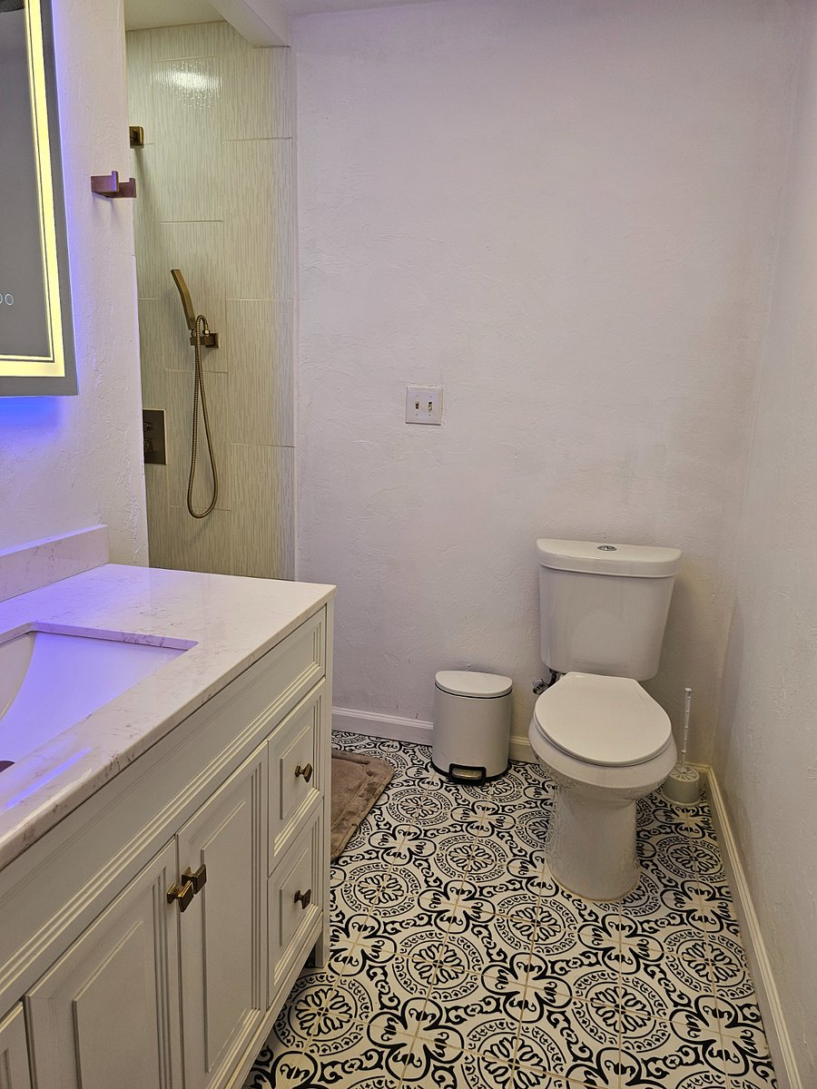 Furnished Finder property 998719_1 photo 13