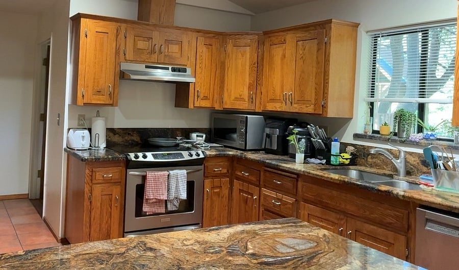 Furnished Finder property 998730_1 photo 9