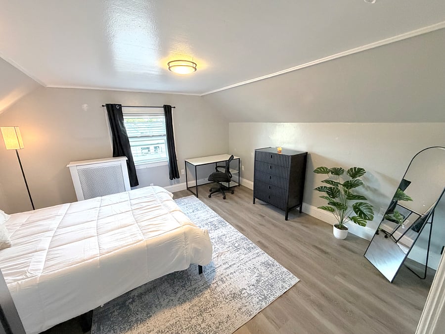 Furnished Finder property 998739_1 photo 17