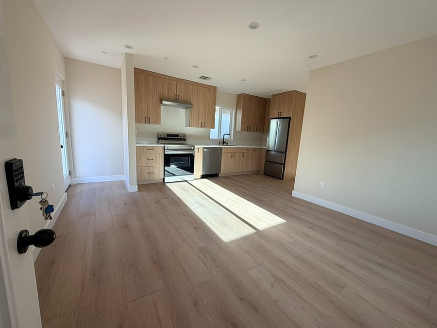 Furnished Finder property 998761_1 photo 7
