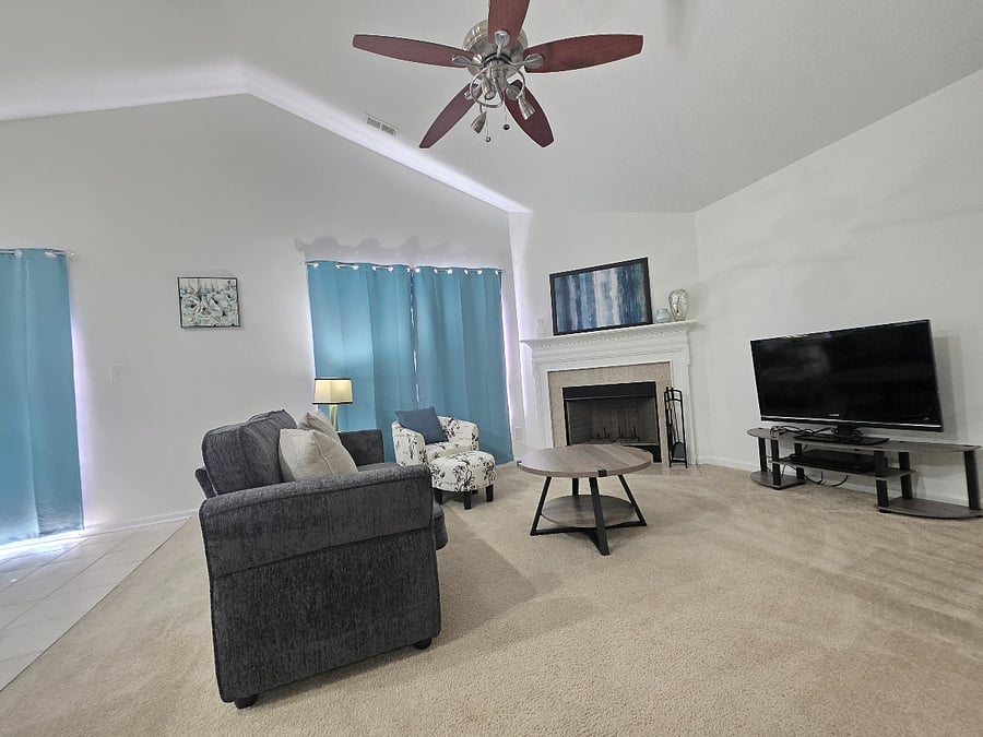 Furnished Finder property 998769_1 photo 3