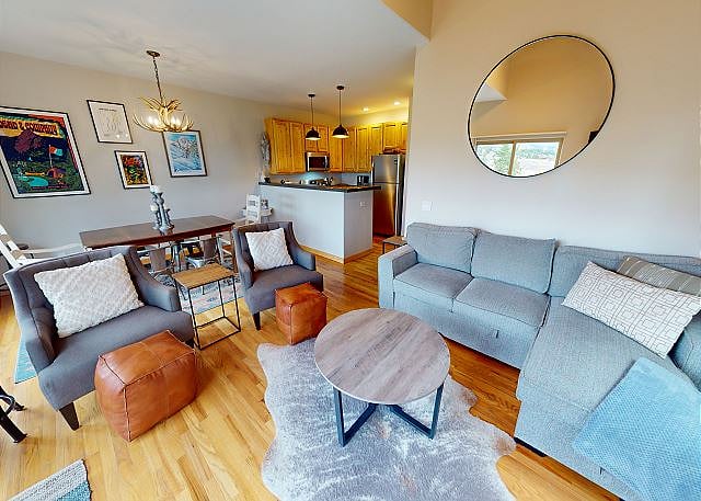 Furnished Finder property 998774_1 photo 1