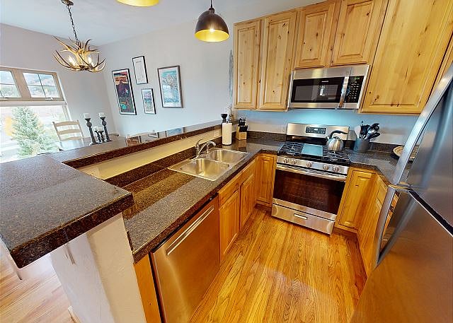 Furnished Finder property 998774_1 photo 11