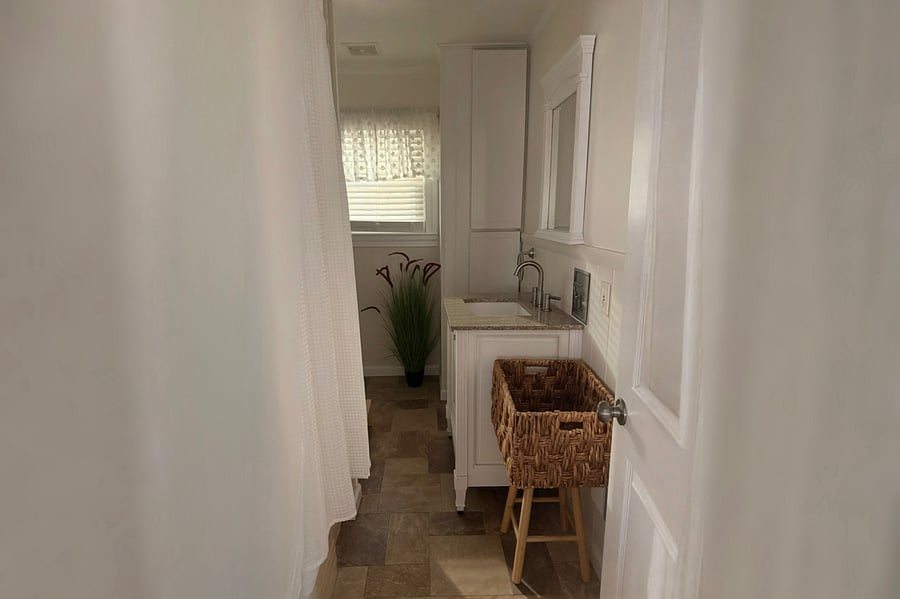 Furnished Finder property 998780_1 photo 10