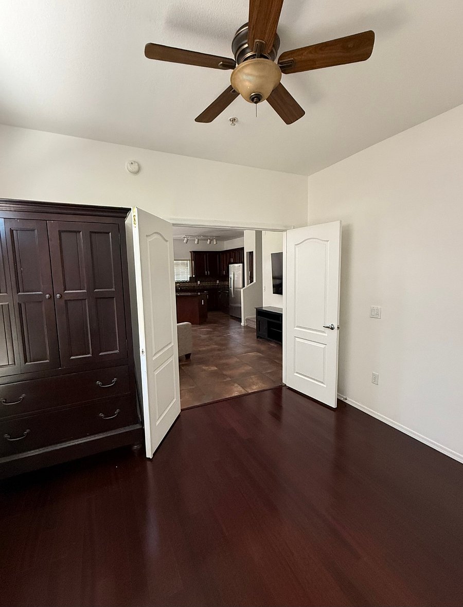 Furnished Finder property 998793_1 photo 6