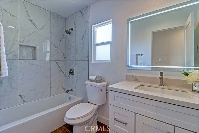 Furnished Finder property 998797_1 photo 17