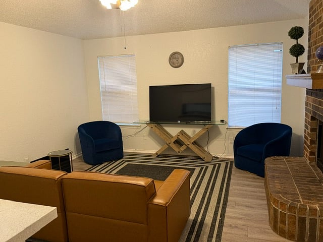 Furnished Finder property 998806_1 photo 9