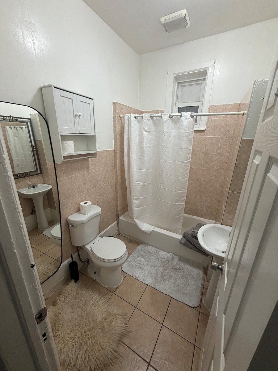 Furnished Finder property 998819_1 photo 3