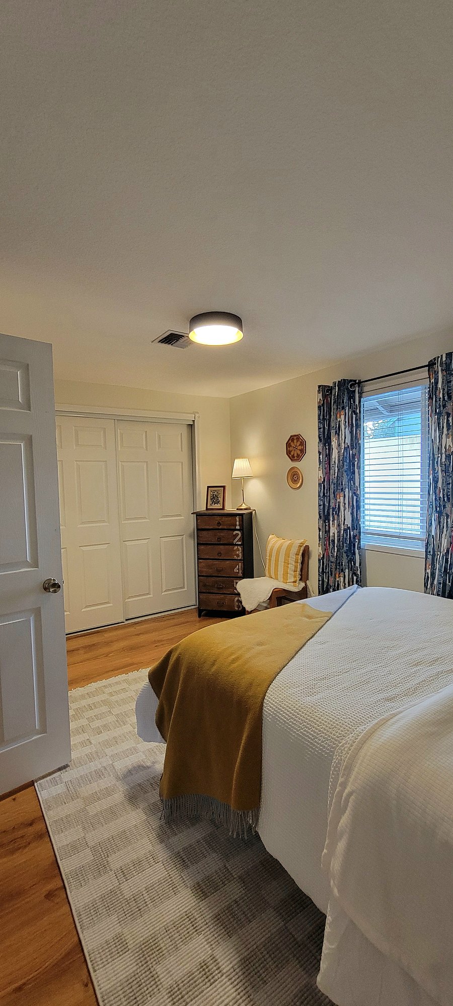 Furnished Finder property 998834_1 photo 7