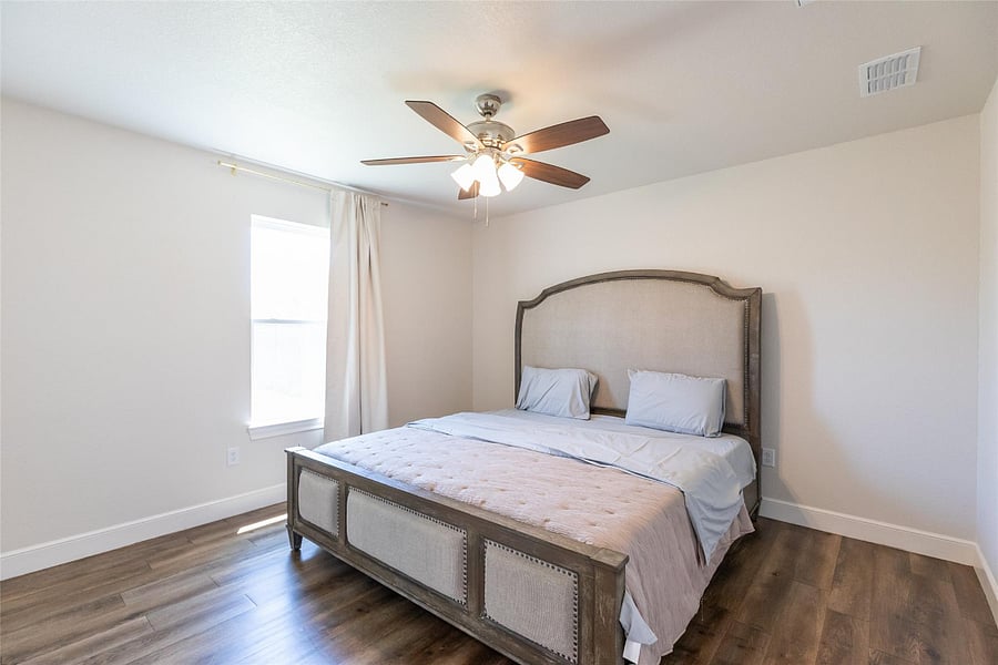 Furnished Finder property 998859_1 photo 9