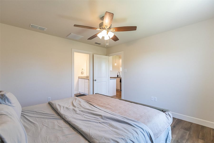 Furnished Finder property 998859_1 photo 10