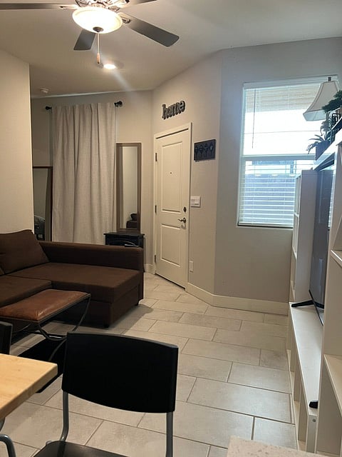Furnished Finder property 998879_1 photo 7