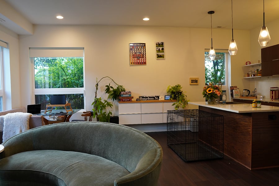 Kitchen / Living room (shared)