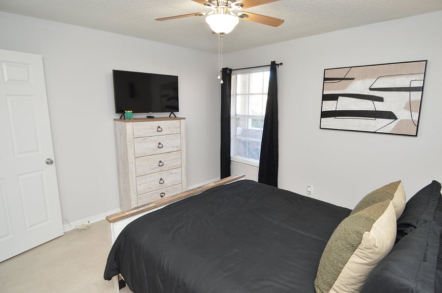Furnished Finder property 998936_1 photo 35