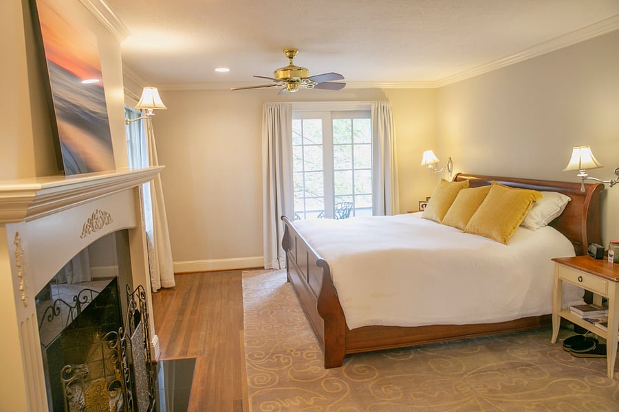 King Bed