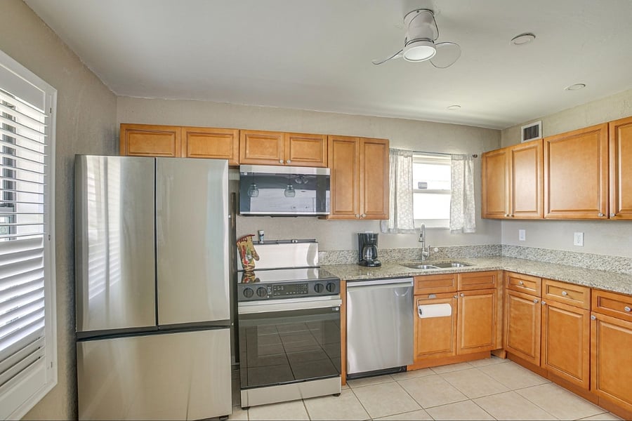Furnished Finder property 998963_1 photo 5
