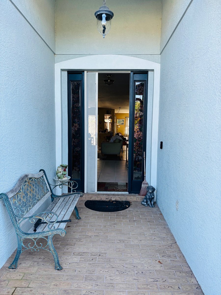 Furnished Finder property 998980_1 photo 7