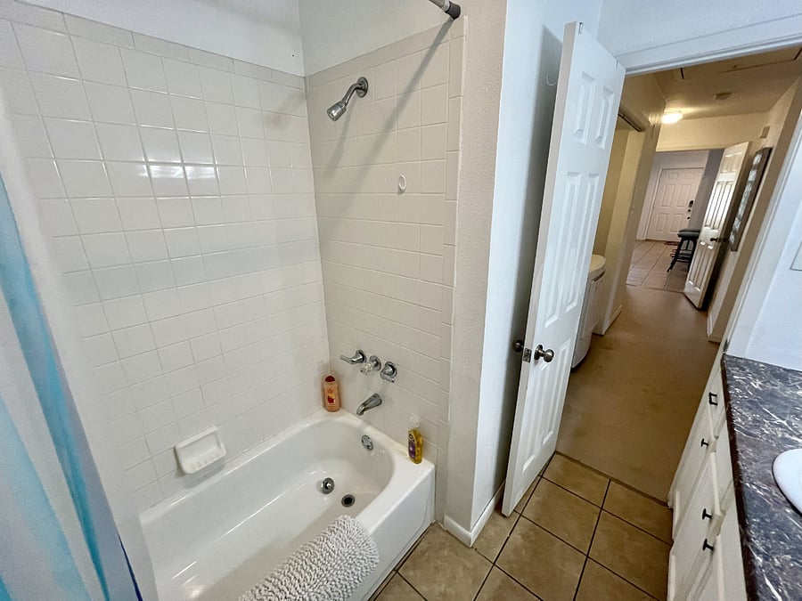 Furnished Finder property 999008_1 photo 13