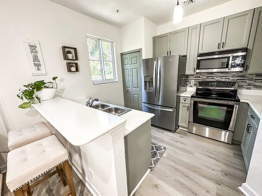 Kitchen 