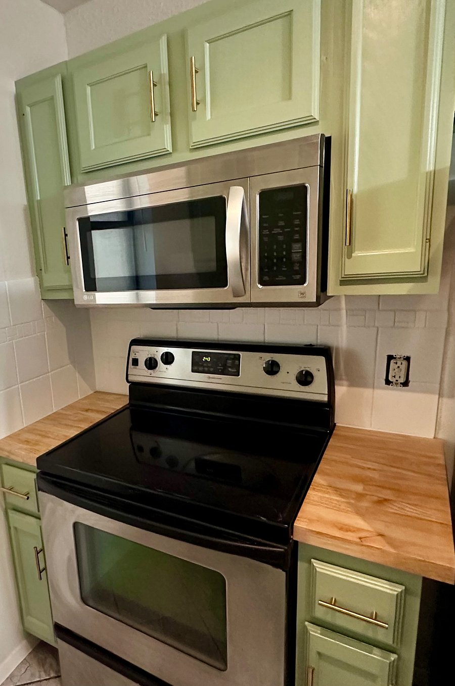 Microwave, vent hood, stove, oven