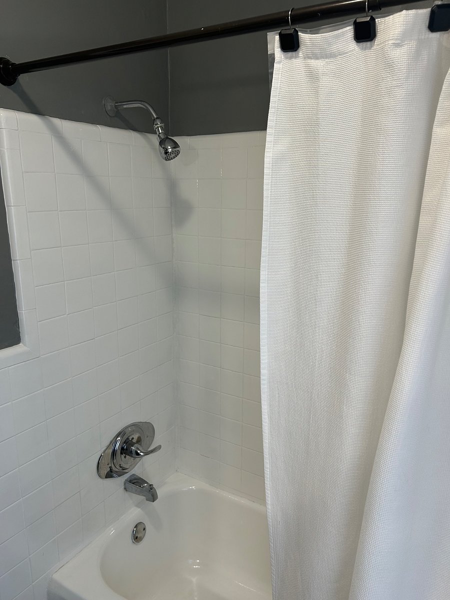 Furnished Finder property 999050_1 photo 16