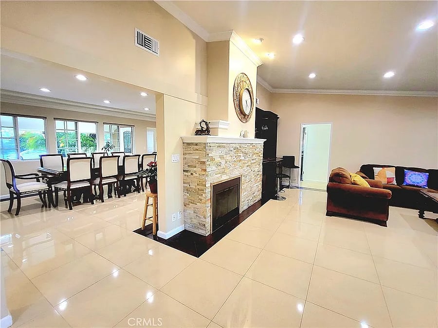 Furnished Finder property 999122_1 photo 19