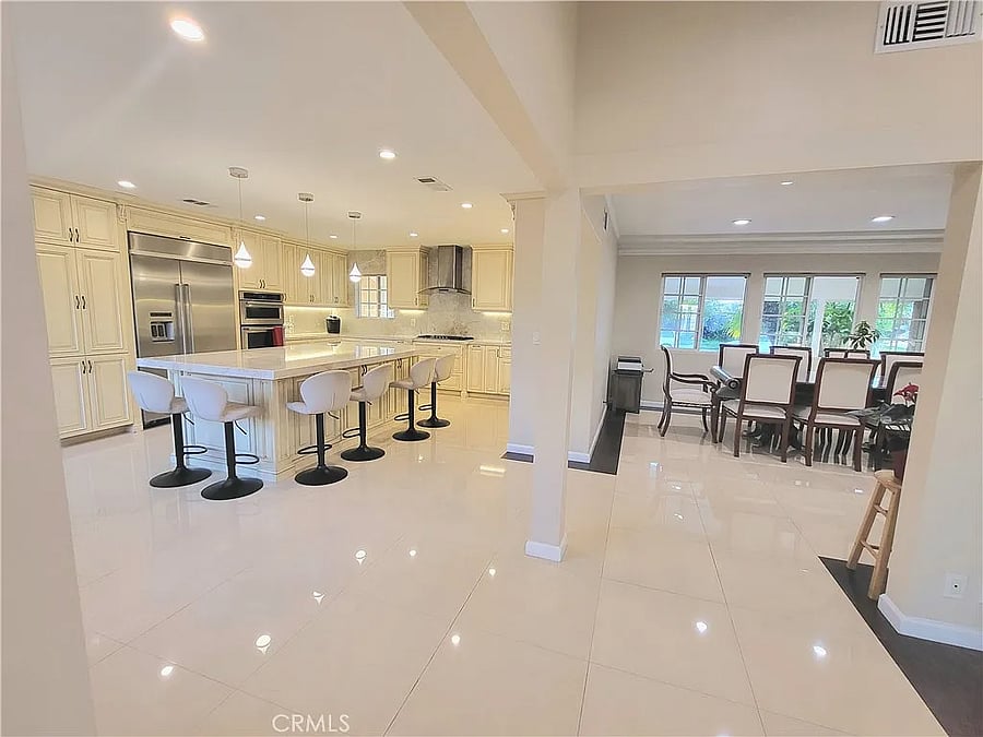 Furnished Finder property 999122_1 photo 21