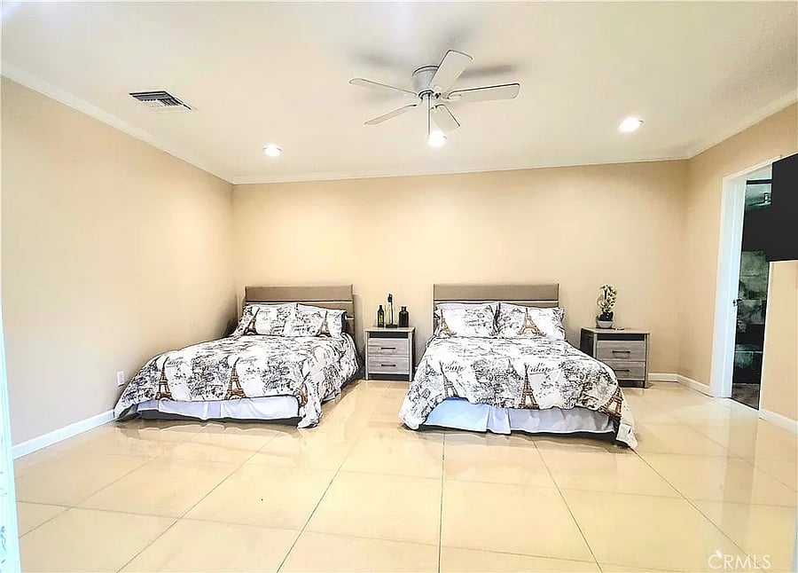Furnished Finder property 999122_1 photo 30