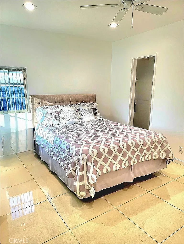 Furnished Finder property 999122_1 photo 26