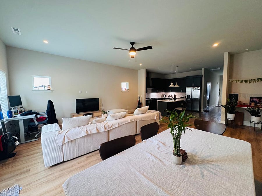 Furnished Finder property 999150_1 photo 6