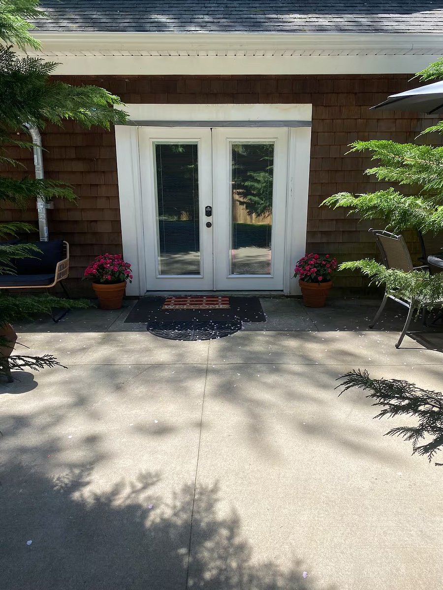 Furnished Finder property 999177_1 photo 8