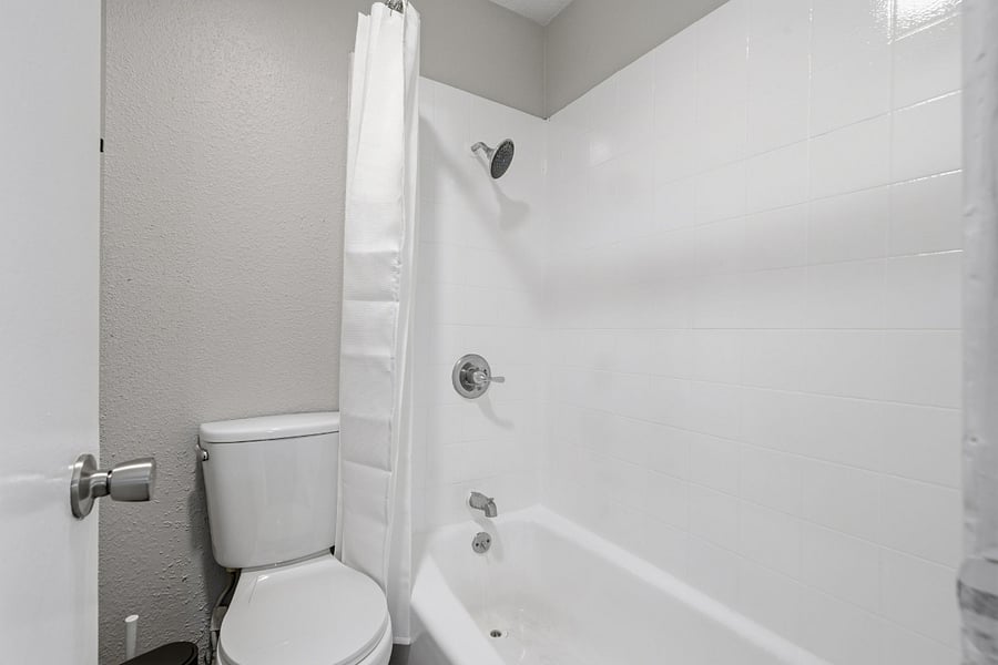 Furnished Finder property 999184_1 photo 8