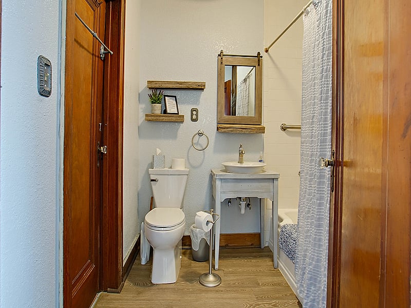 Furnished Finder property 999208_1 photo 14