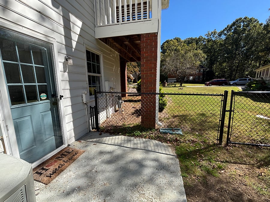 Private side entrance 