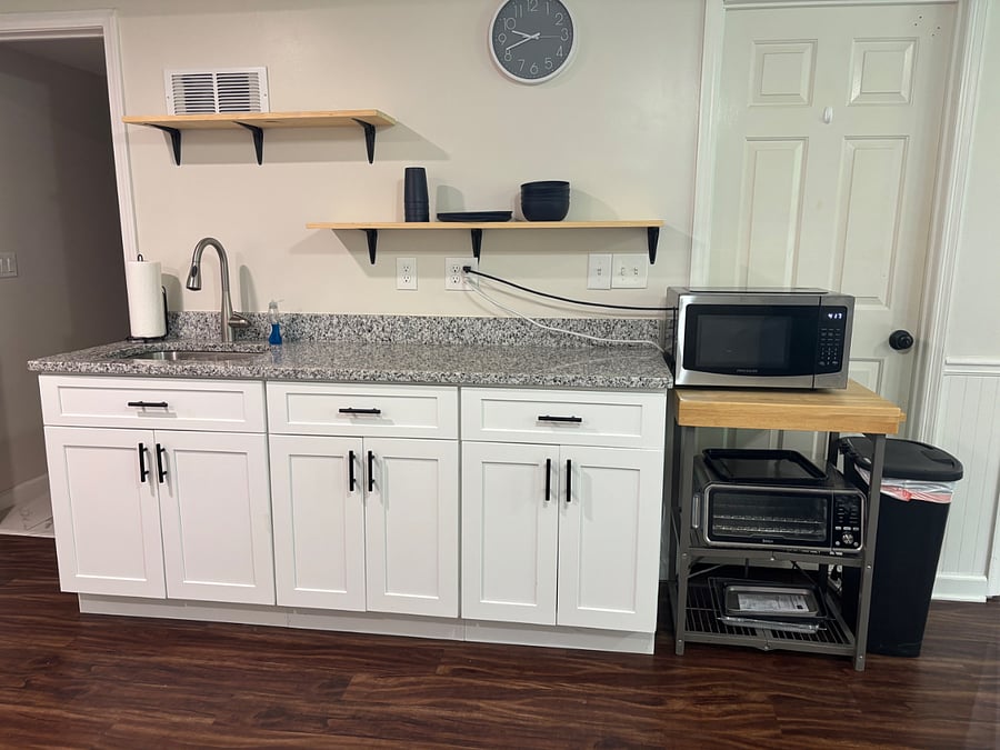 Kitchenette 