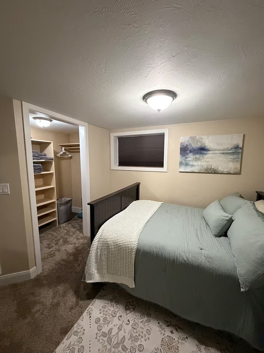 Furnished Finder property 999228_1 photo 12