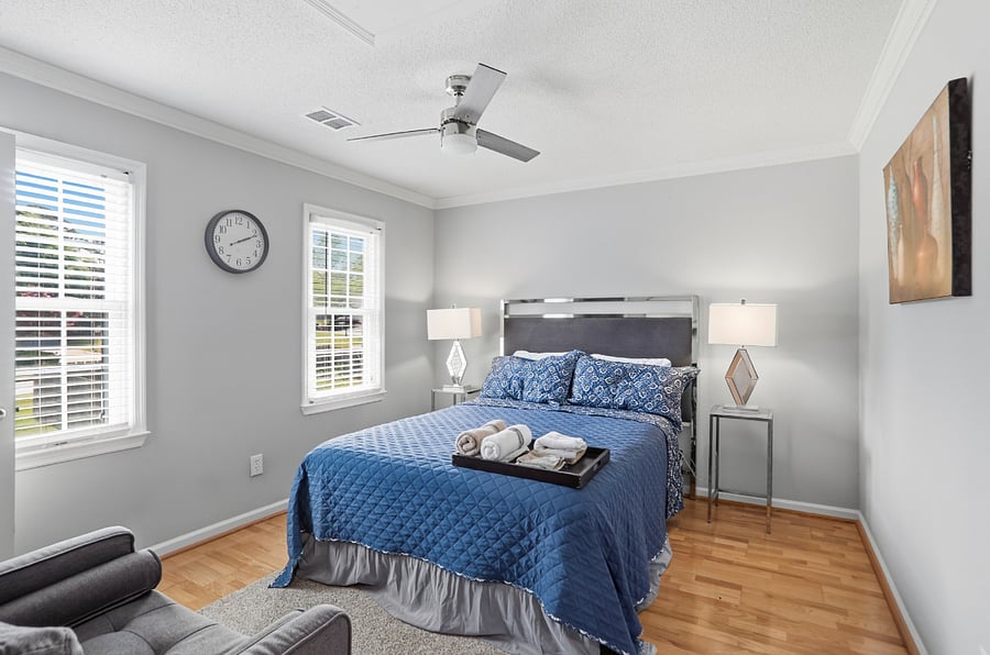 Bedroom #2 Queen size bd