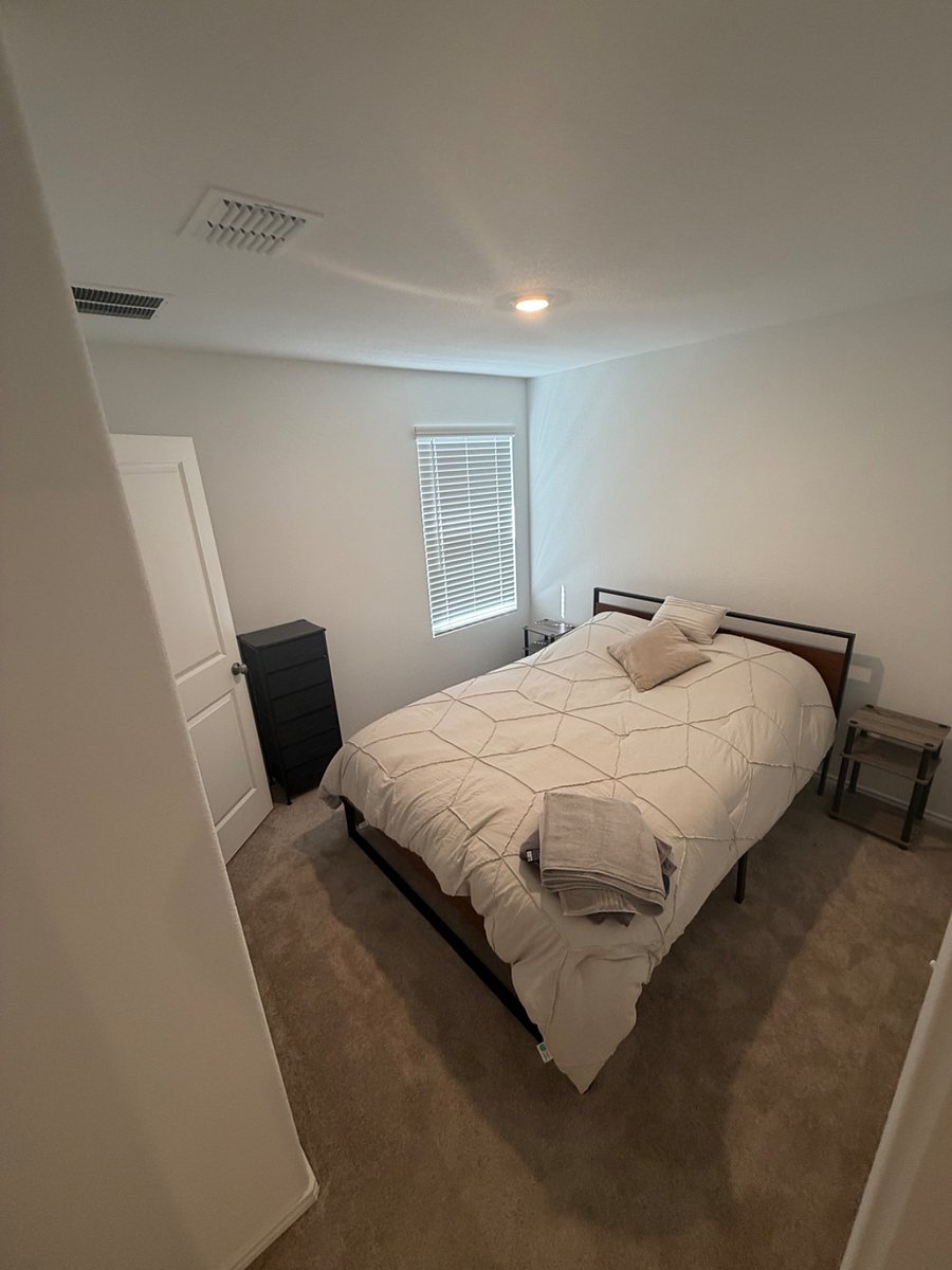 Furnished Finder property 999266_1 photo 14