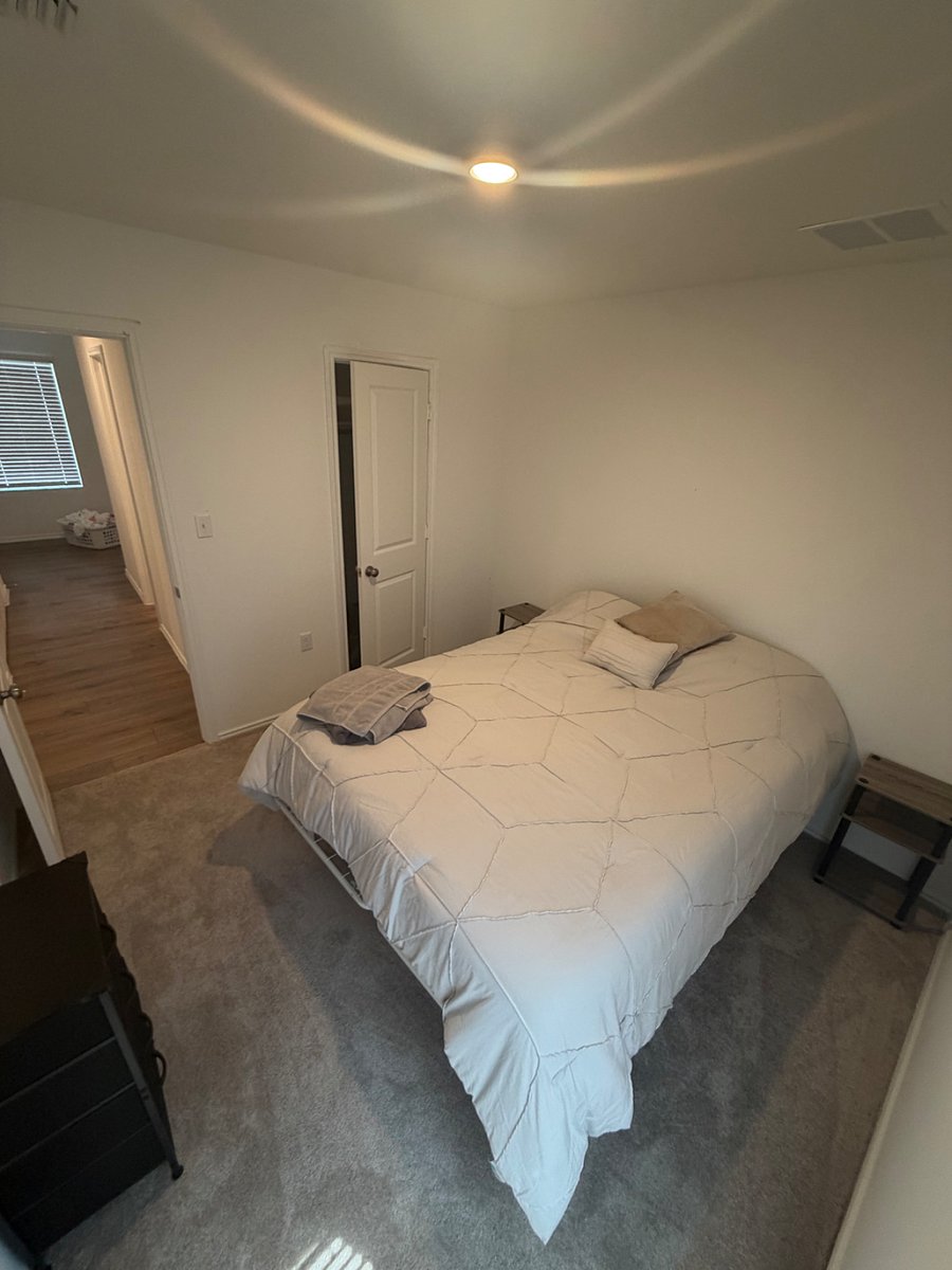Furnished Finder property 999266_1 photo 16