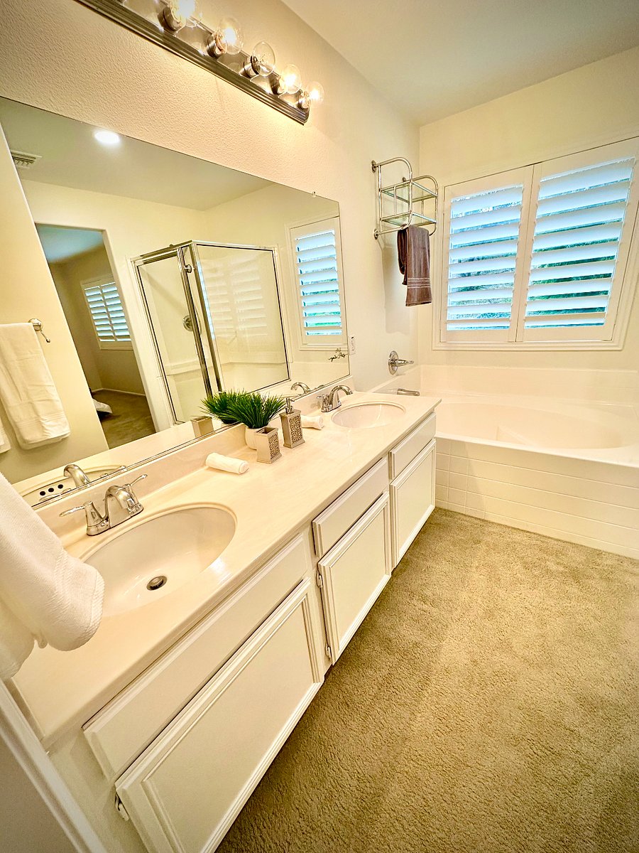 Furnished Finder property 999278_1 photo 46