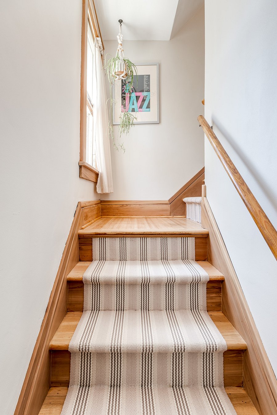 Middle section of the staircase