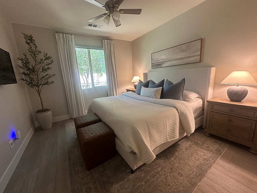 Master BR with king bed