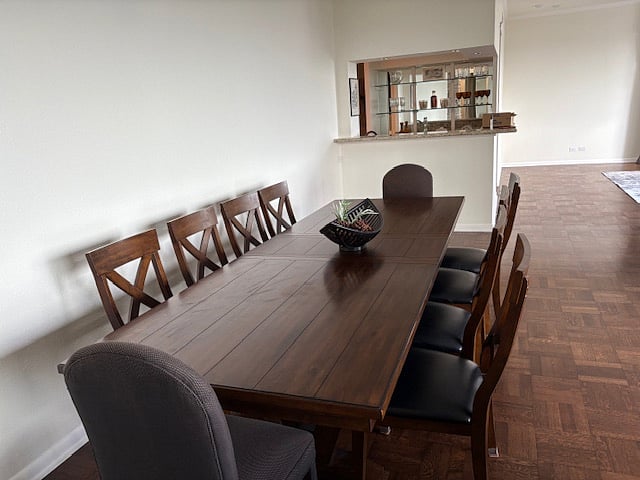 Dining for 8 or 10