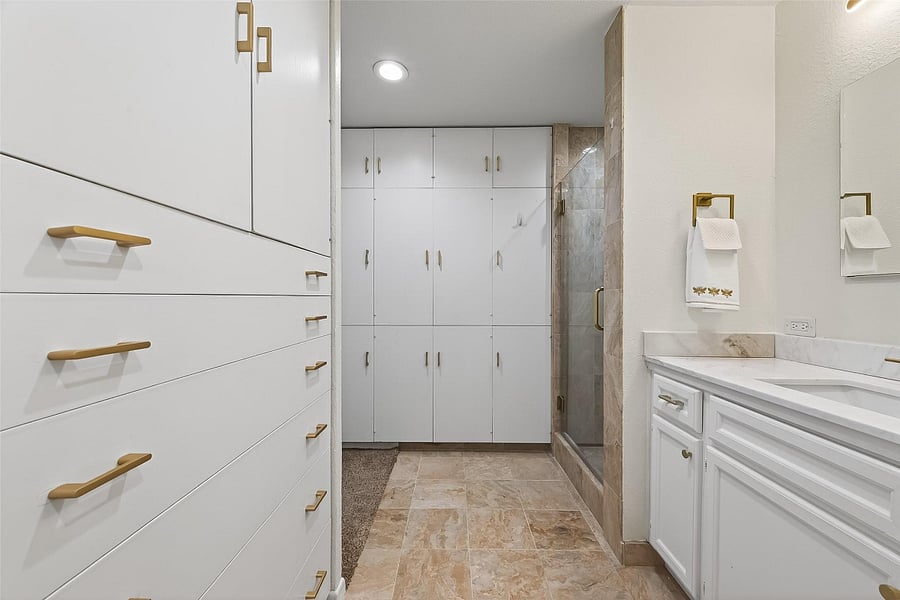 Primary Bath Additional Storage