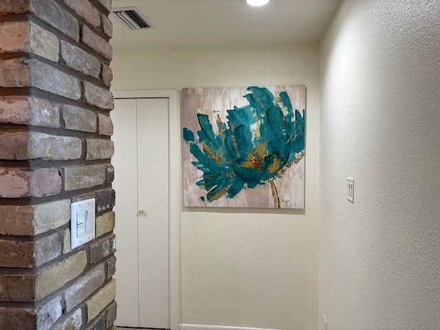 Entry to Laundry Area