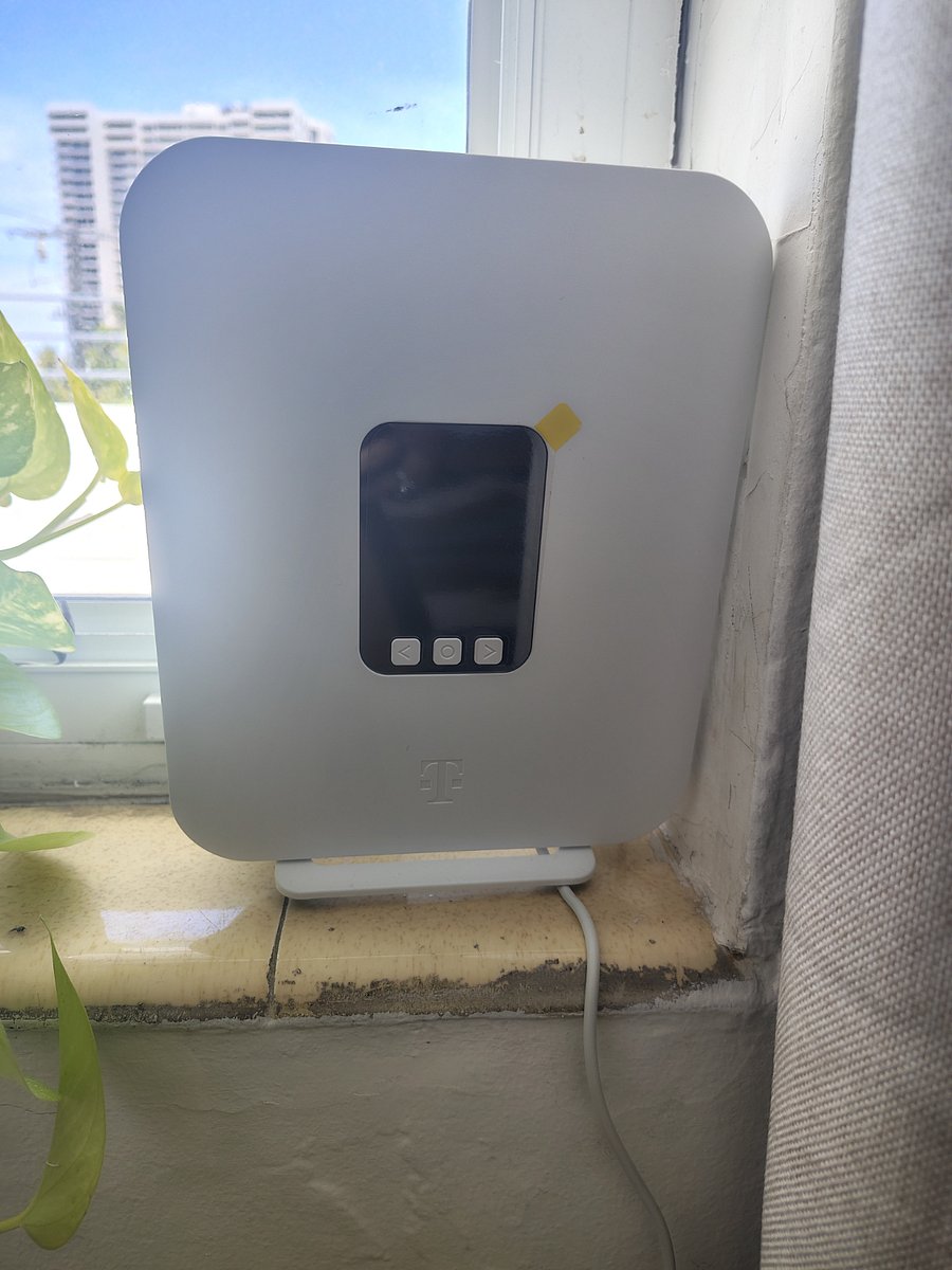 New fast modem and internet.
140 Mbps speed test from fast.com