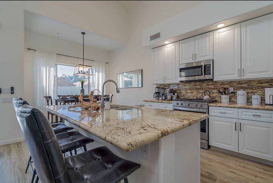 Seats 9 in the kitchen