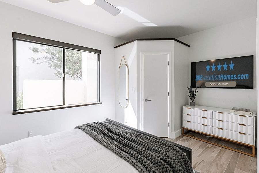 Walk-in closet and Smart TV